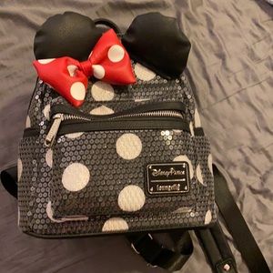 Loungefly Minnie Mouse Disney Park Bag used once